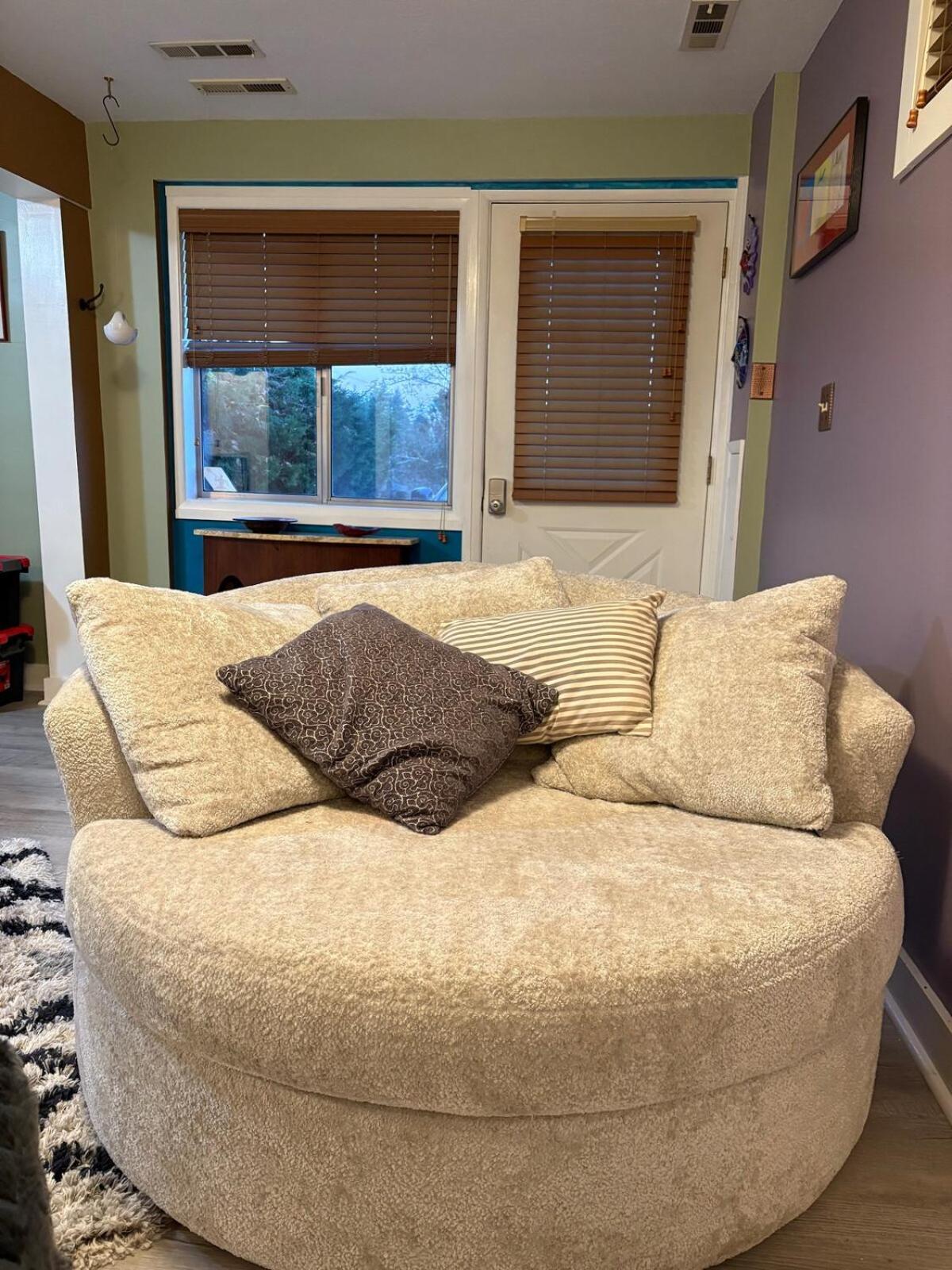 Miss Ellies Estate Apartment Coos Bay